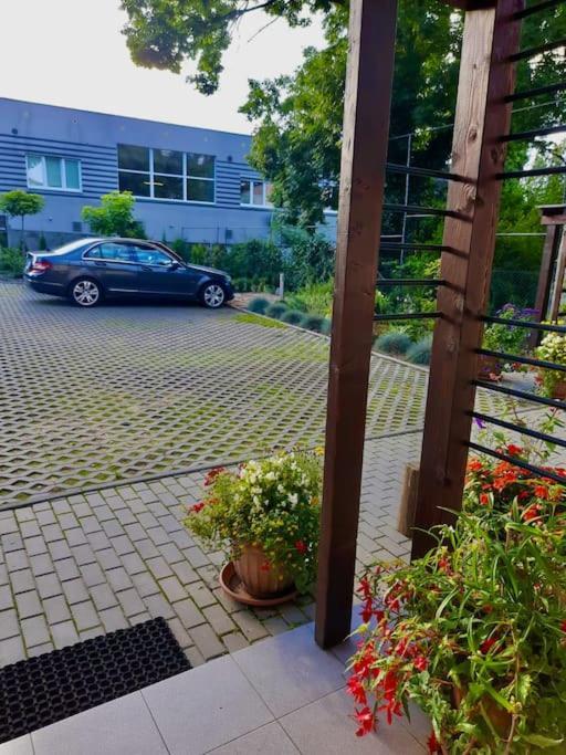 Urocze Mieszkanie 1 Z Parkingiem Katowice Eksteriør bilde